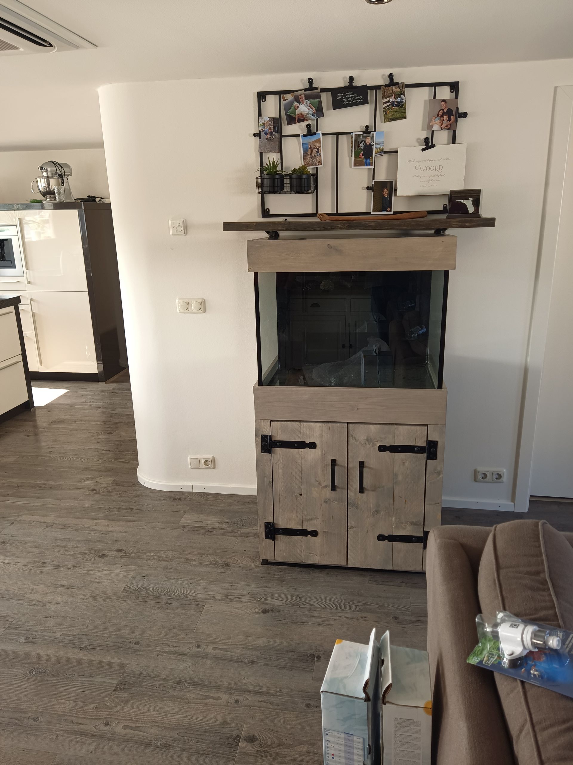 Aquarium op binnenvaartschip