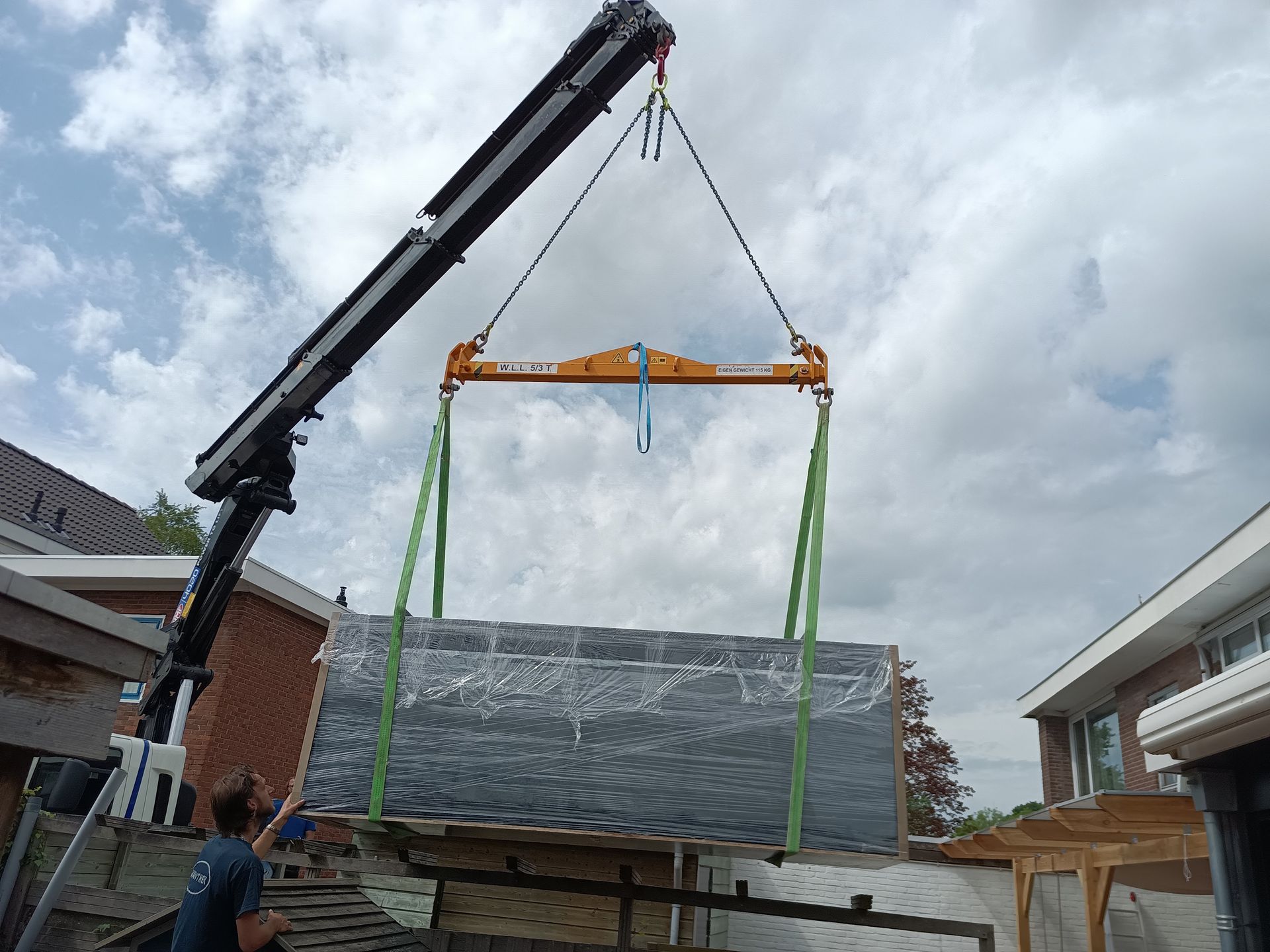 Aquarium op hoogte bezorgen