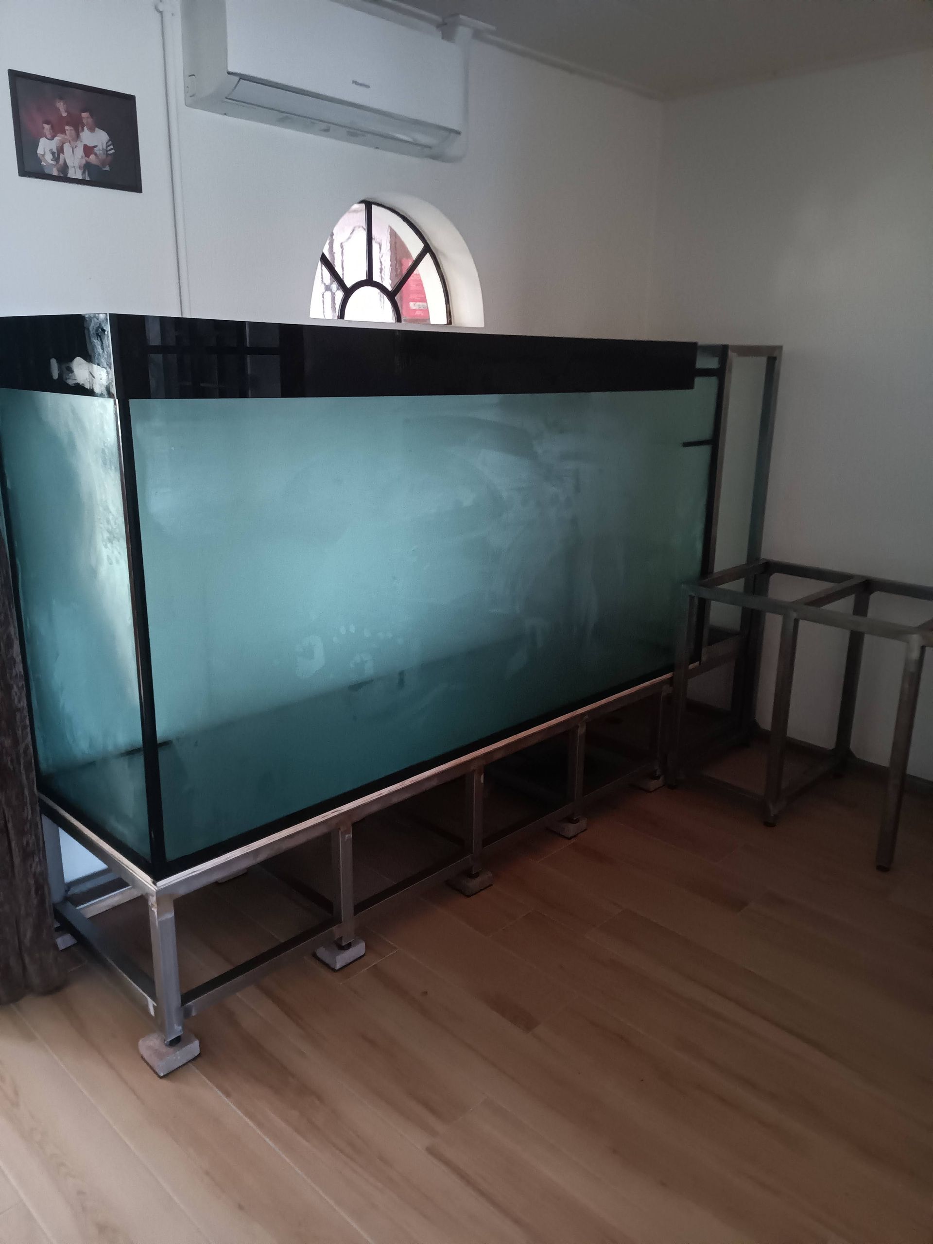 Leeg aquarium laten verhuizen