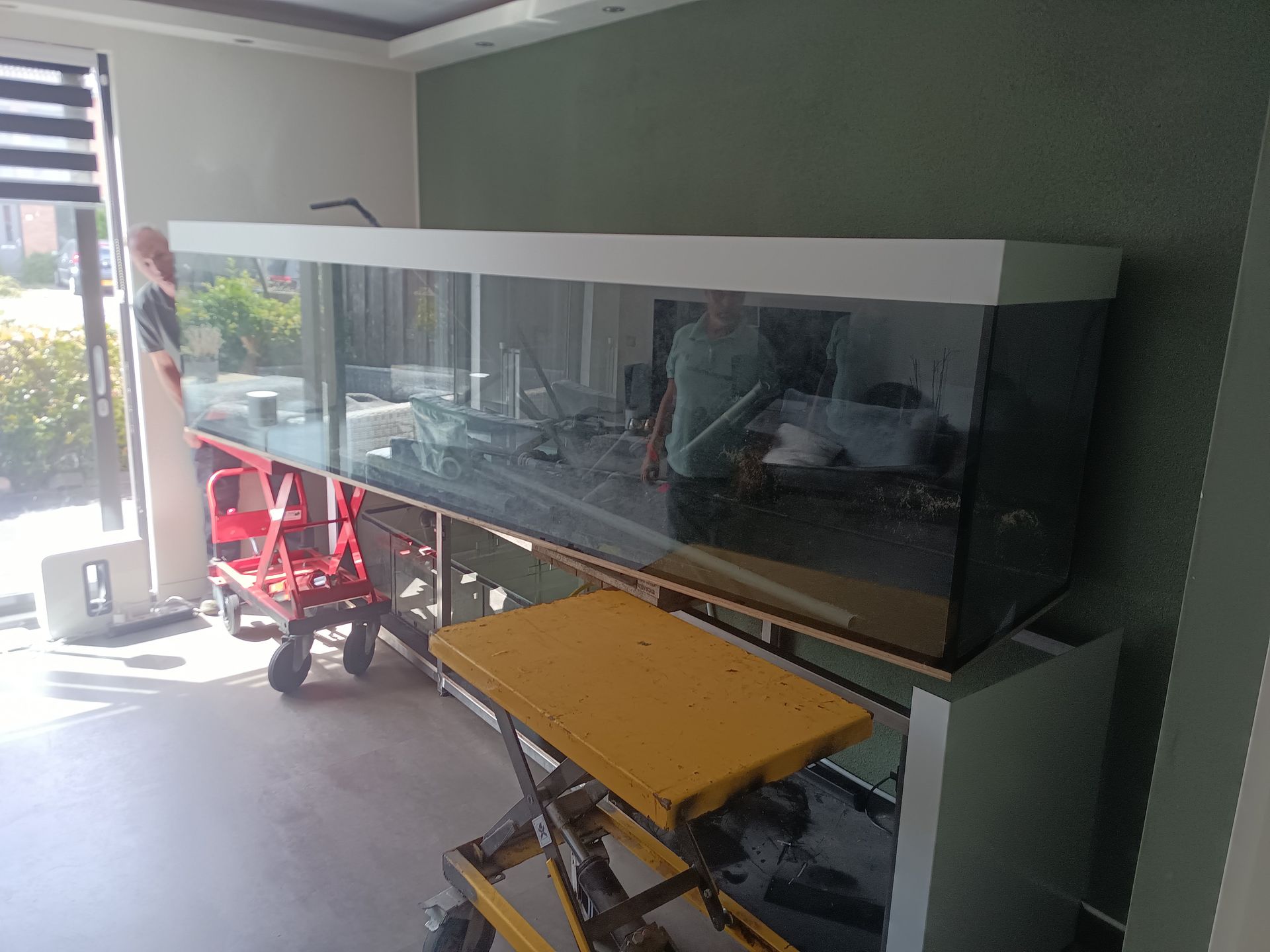 Groot aquarium verhuizen