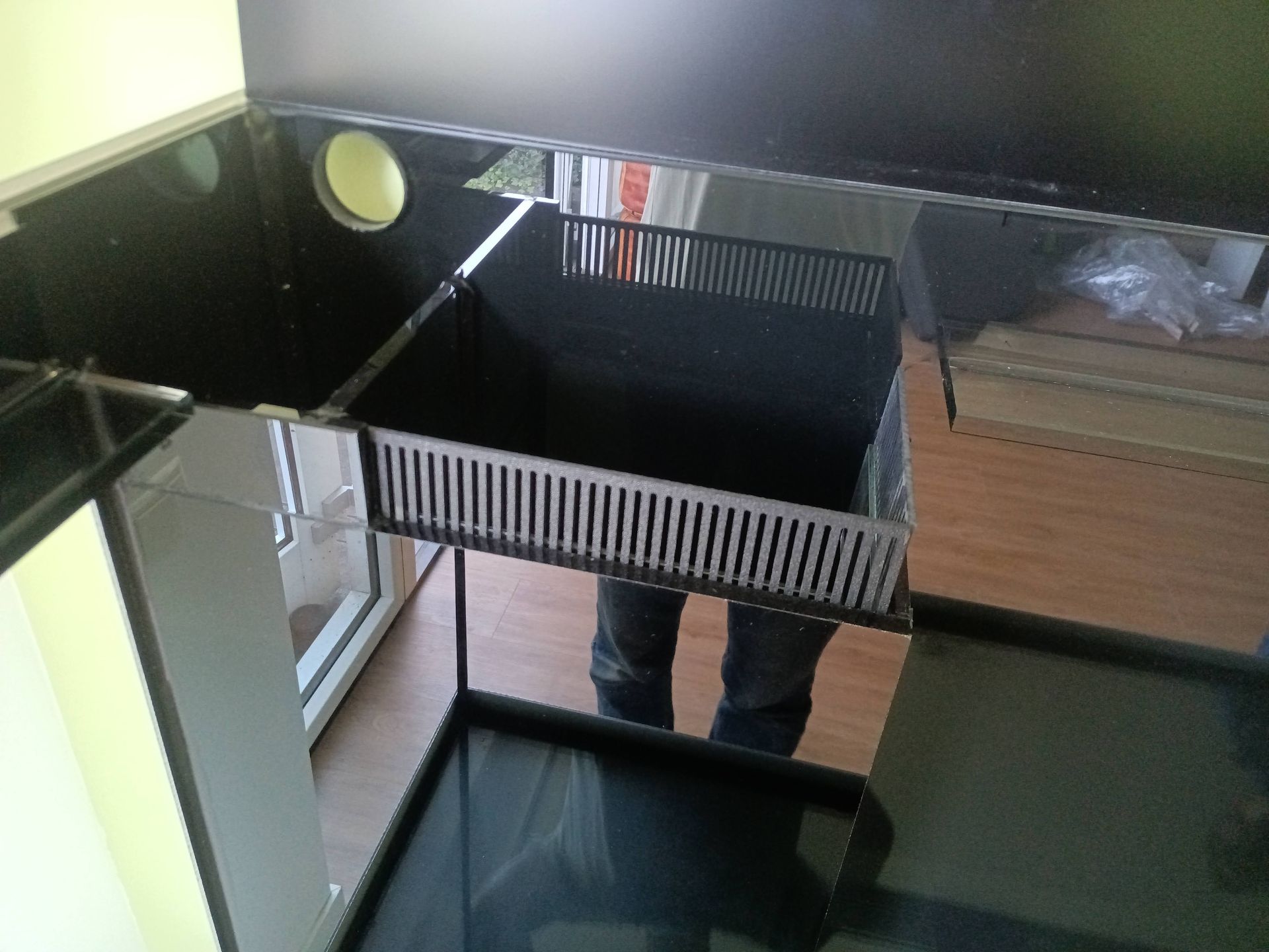 Overloop en droogkamer aquarium hoogwaardig afgewerkt