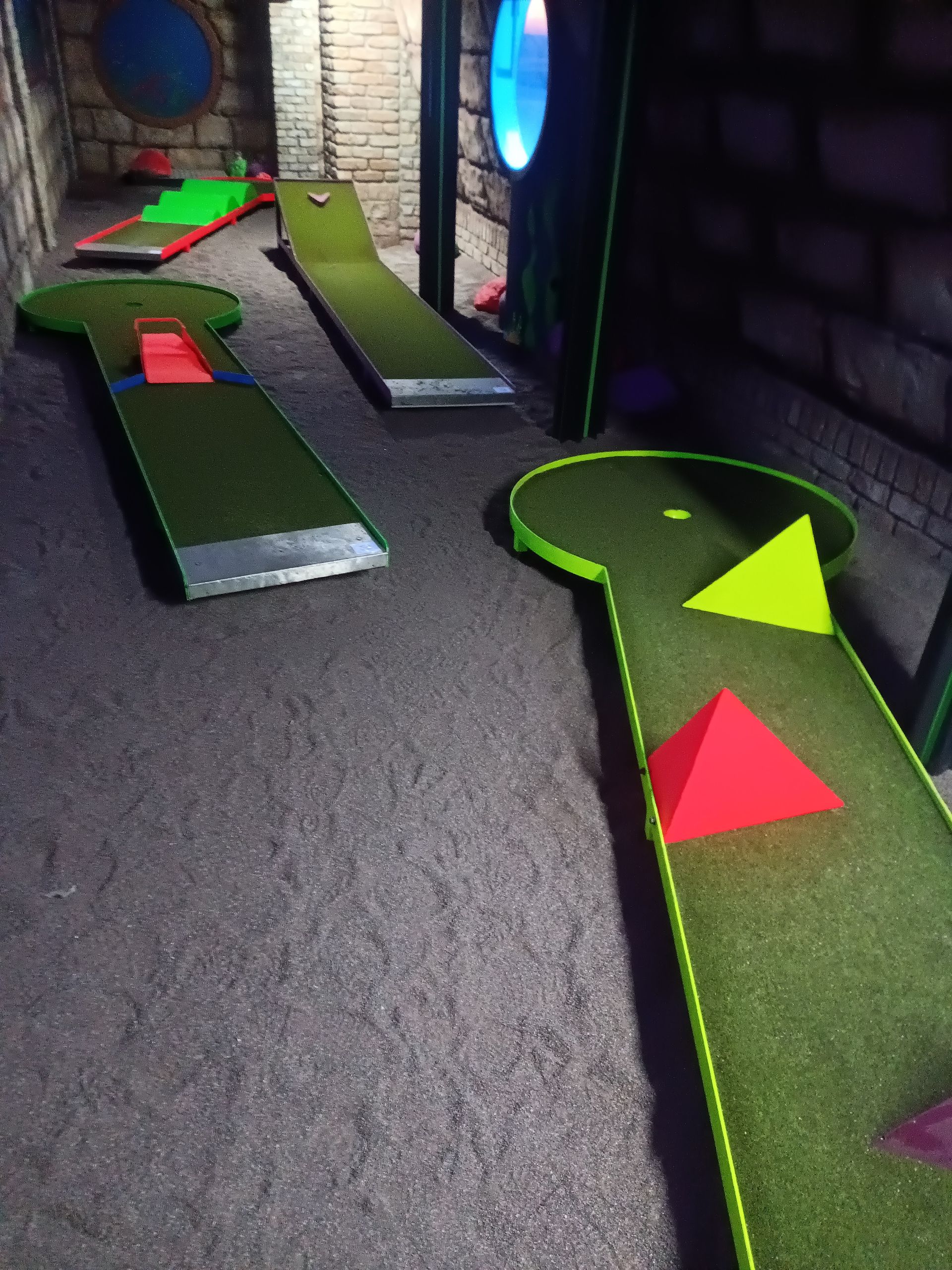 Aquarium in park onderhouden