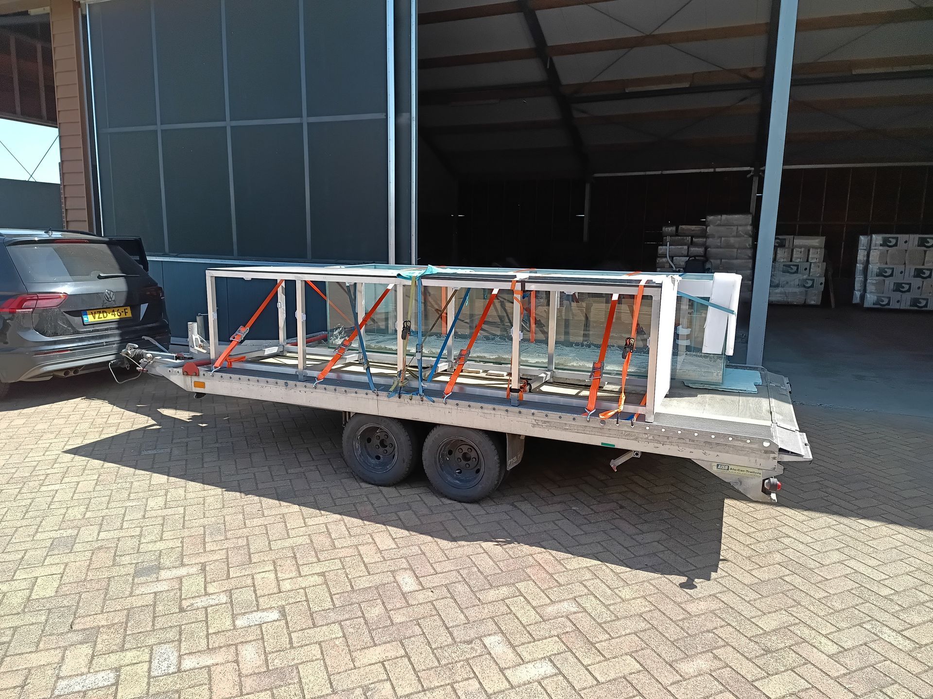 Groot aquarium verhuizen bedrijf