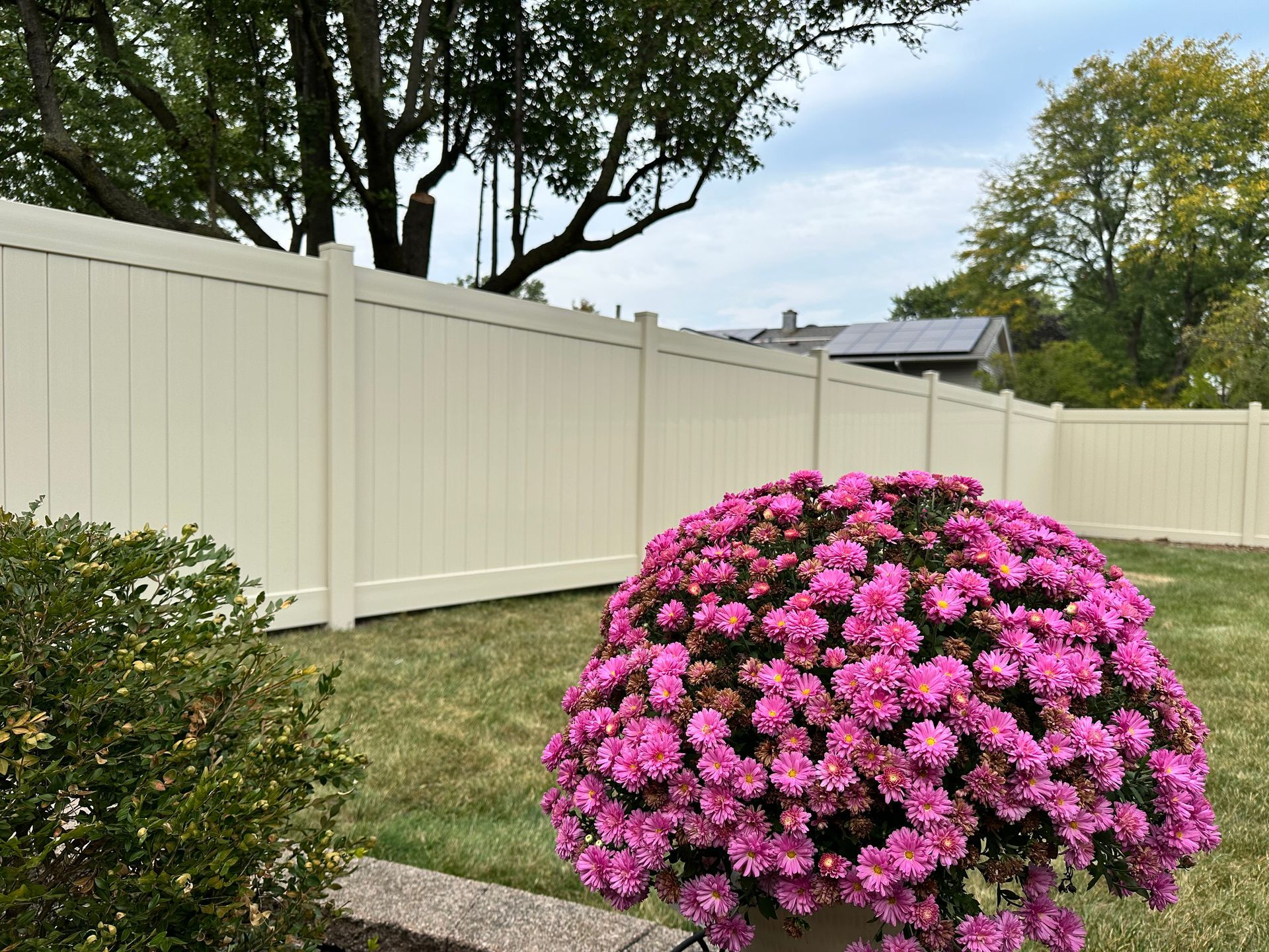 vinyl fence installation Naperville Illinois
