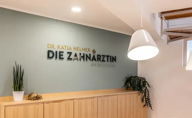 Zahnärztin Friedrichshafen Dr. Katja Helmer Praxis-Team