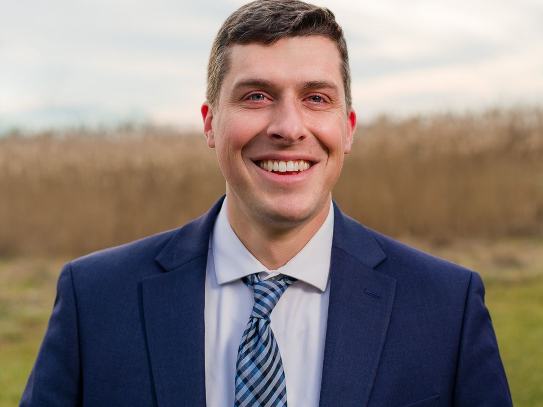 Pastor Daniel Wigington