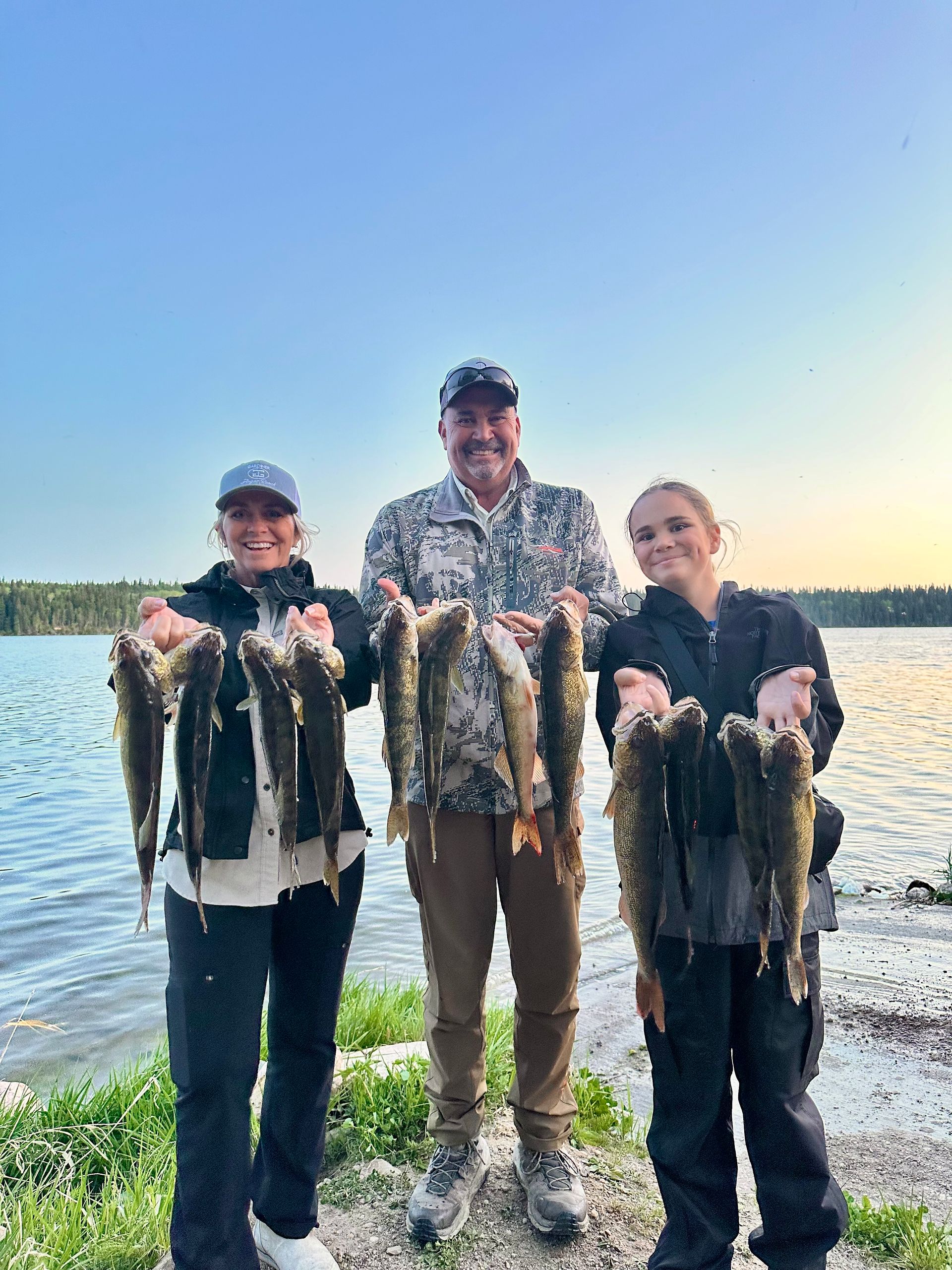 catch walleyes while hunting in Canada
