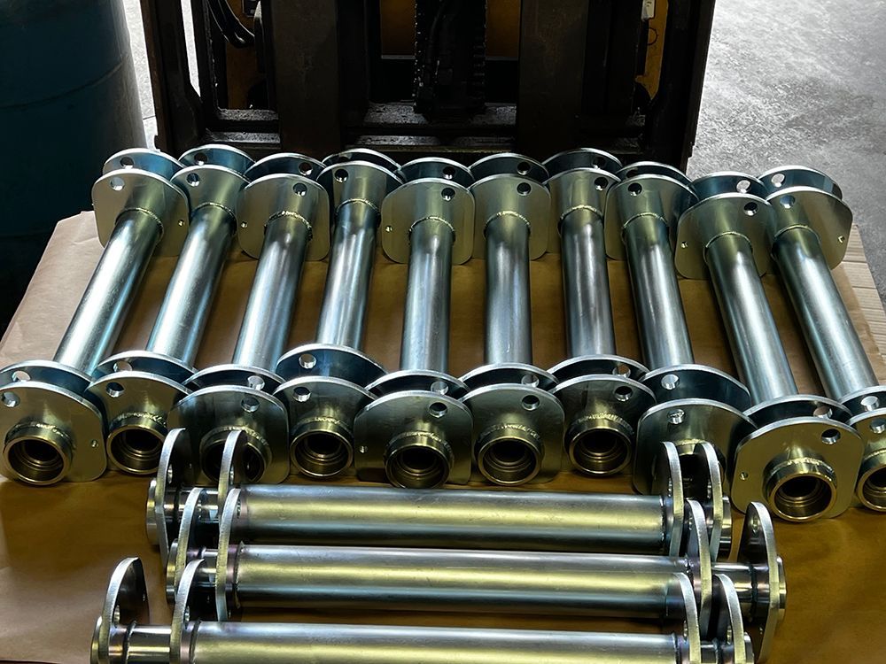 CLEAR ZINC PLATED AXLES.