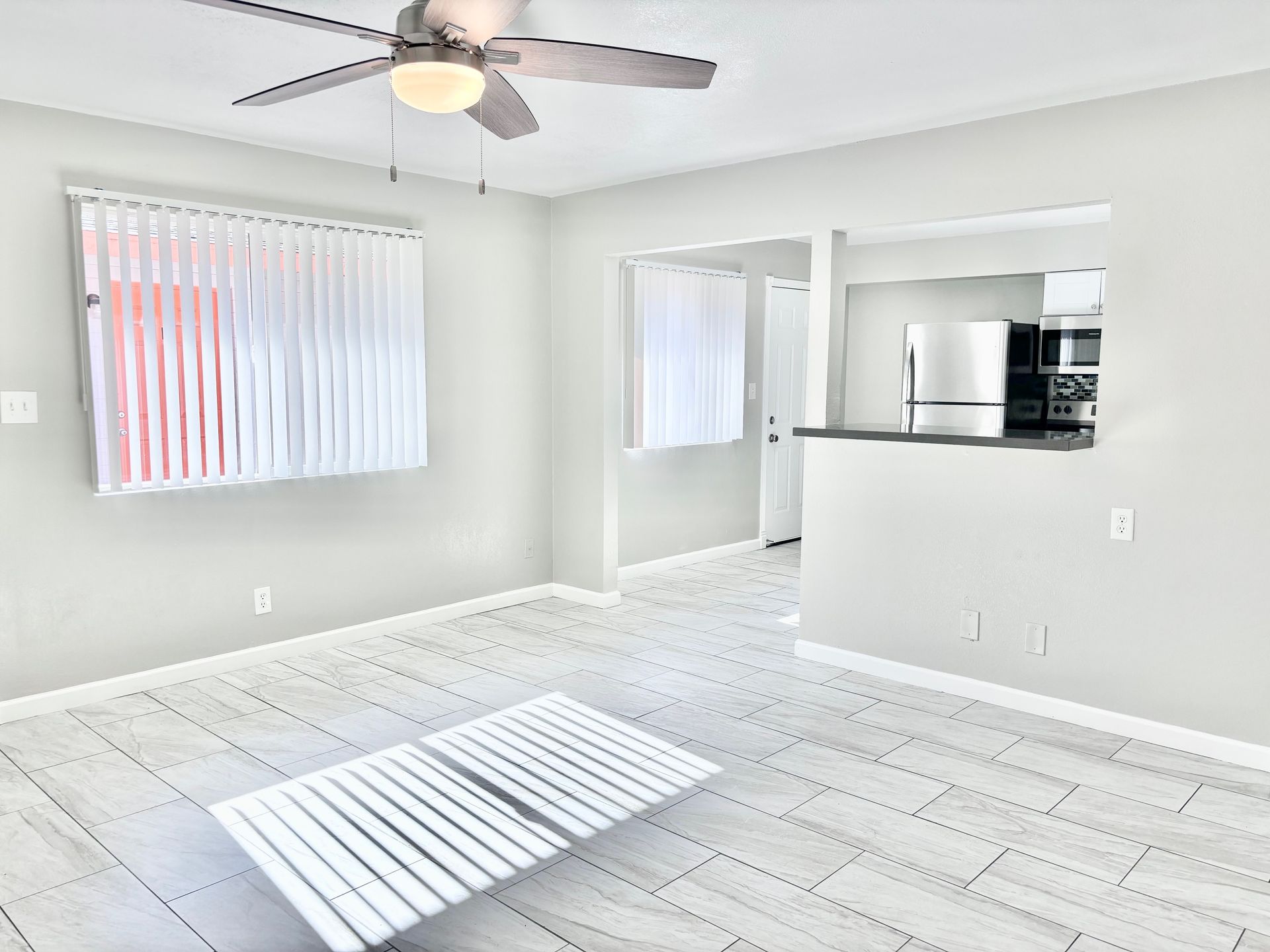 Modern Apartment Spacious Living Room