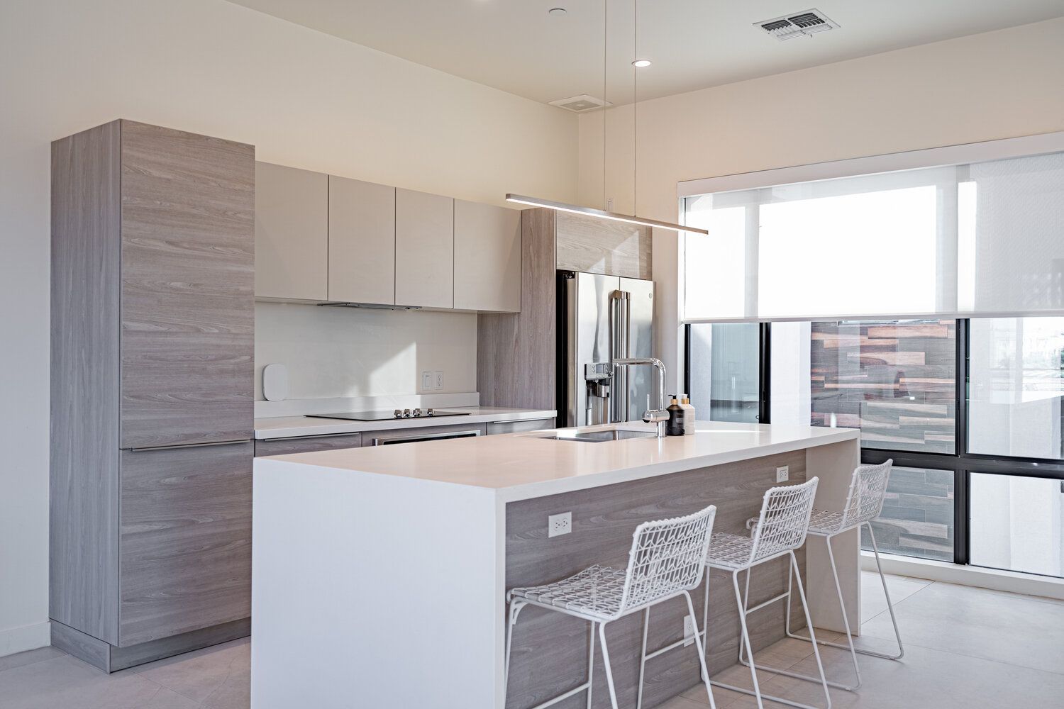 Modern Apartment Spacious Living Room