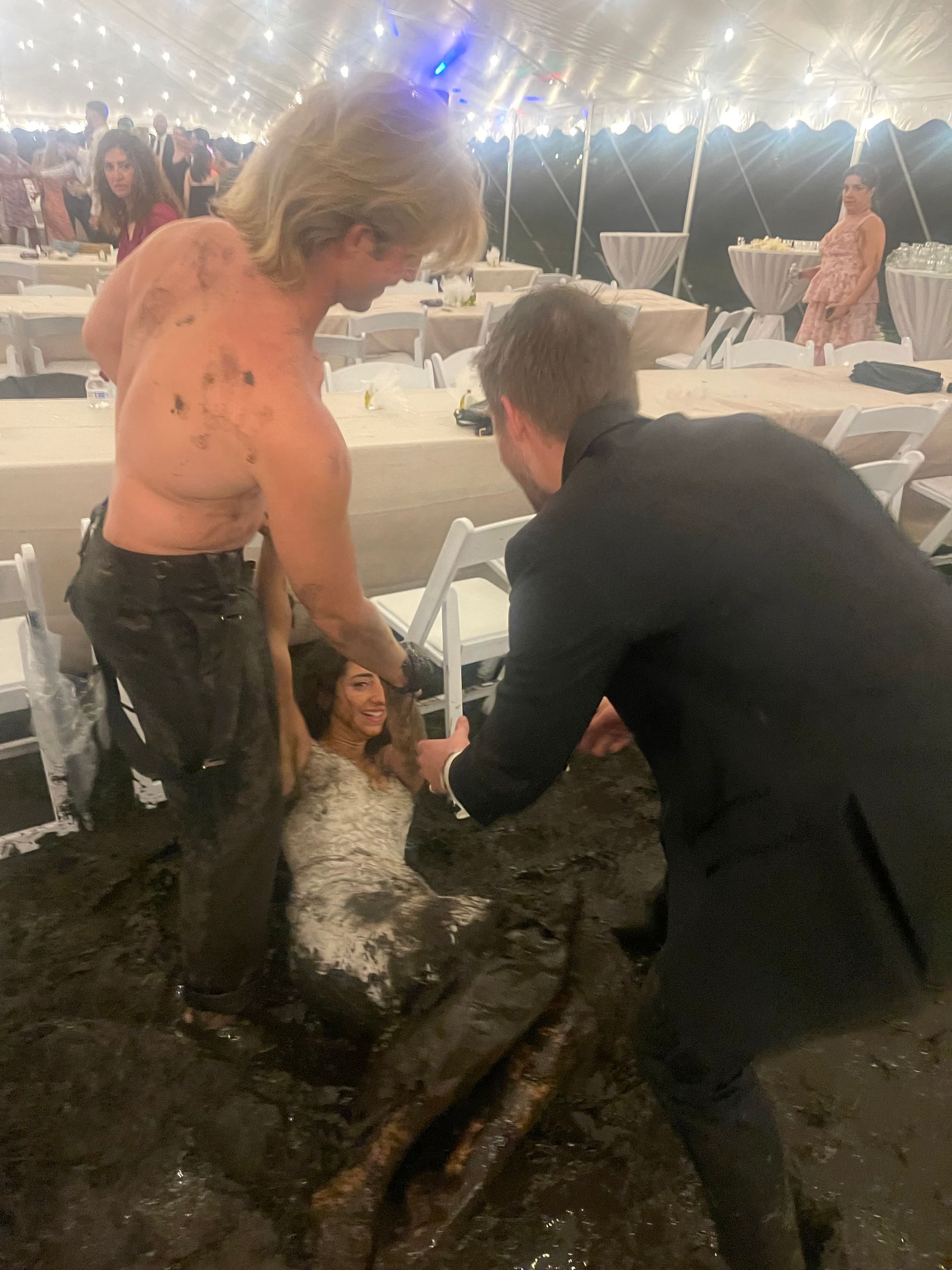 Amanda and Dylan Matthews by Fifi’s Bridal A Rainy Wedding Day 2024