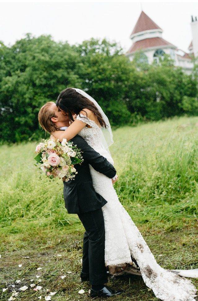 Amanda and Dylan Matthews by Fifi’s Bridal A Rainy Wedding Day 2024