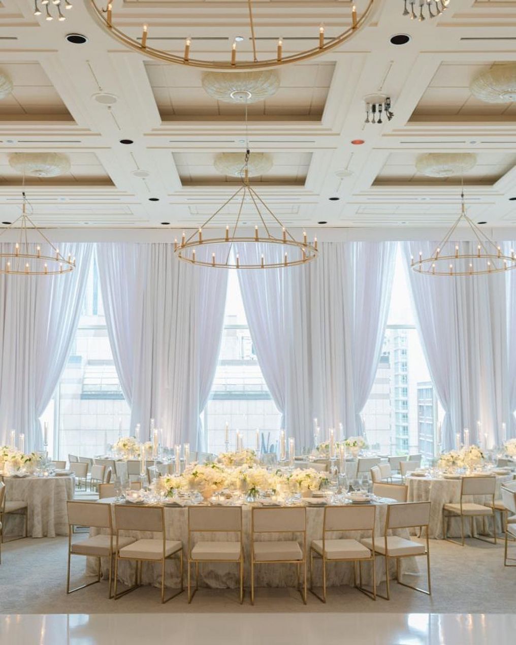 The Peninsula Chicago – Ultra-Luxe Hotel Venue Wedding Venue