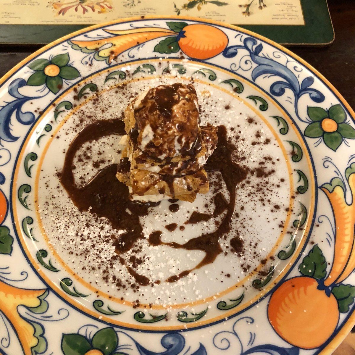 Sfoglini con stracciatella di ricotta e salsa nocciolata