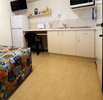 Clean Room — Hotel Accommodation in Parkside, QLD