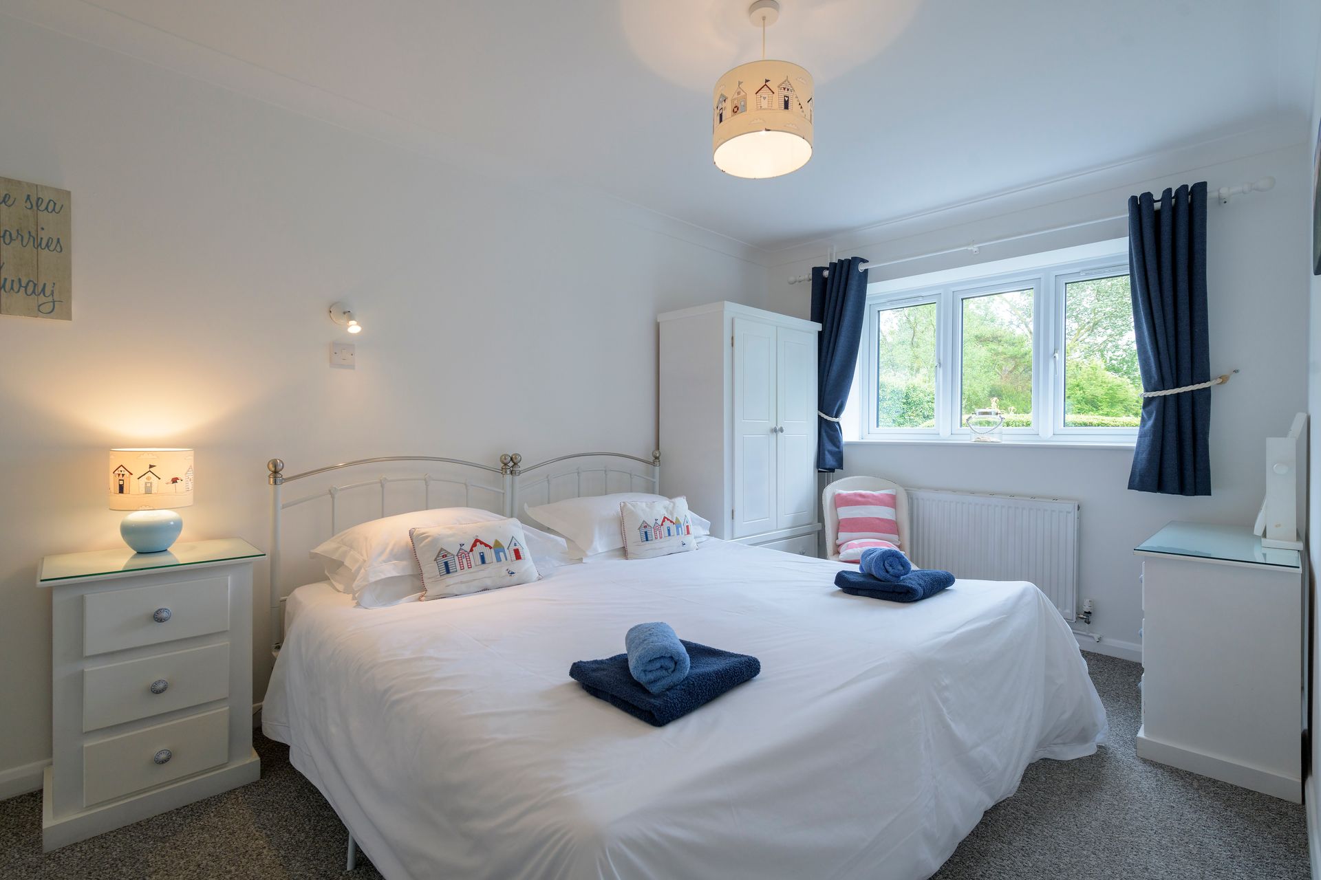 Horseshoe Cottage Superking Option photo 2