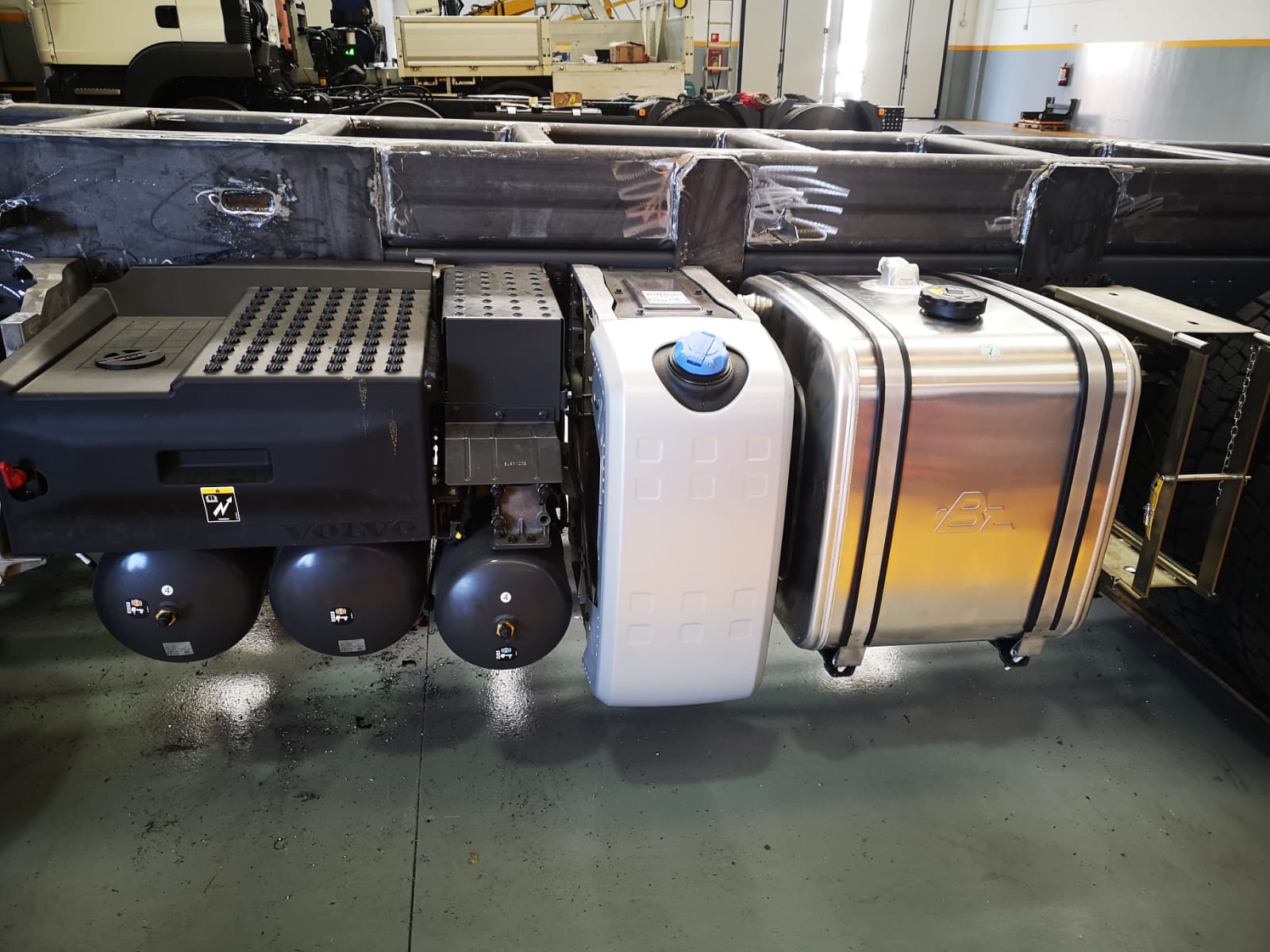 gru pm su veicolo volvo