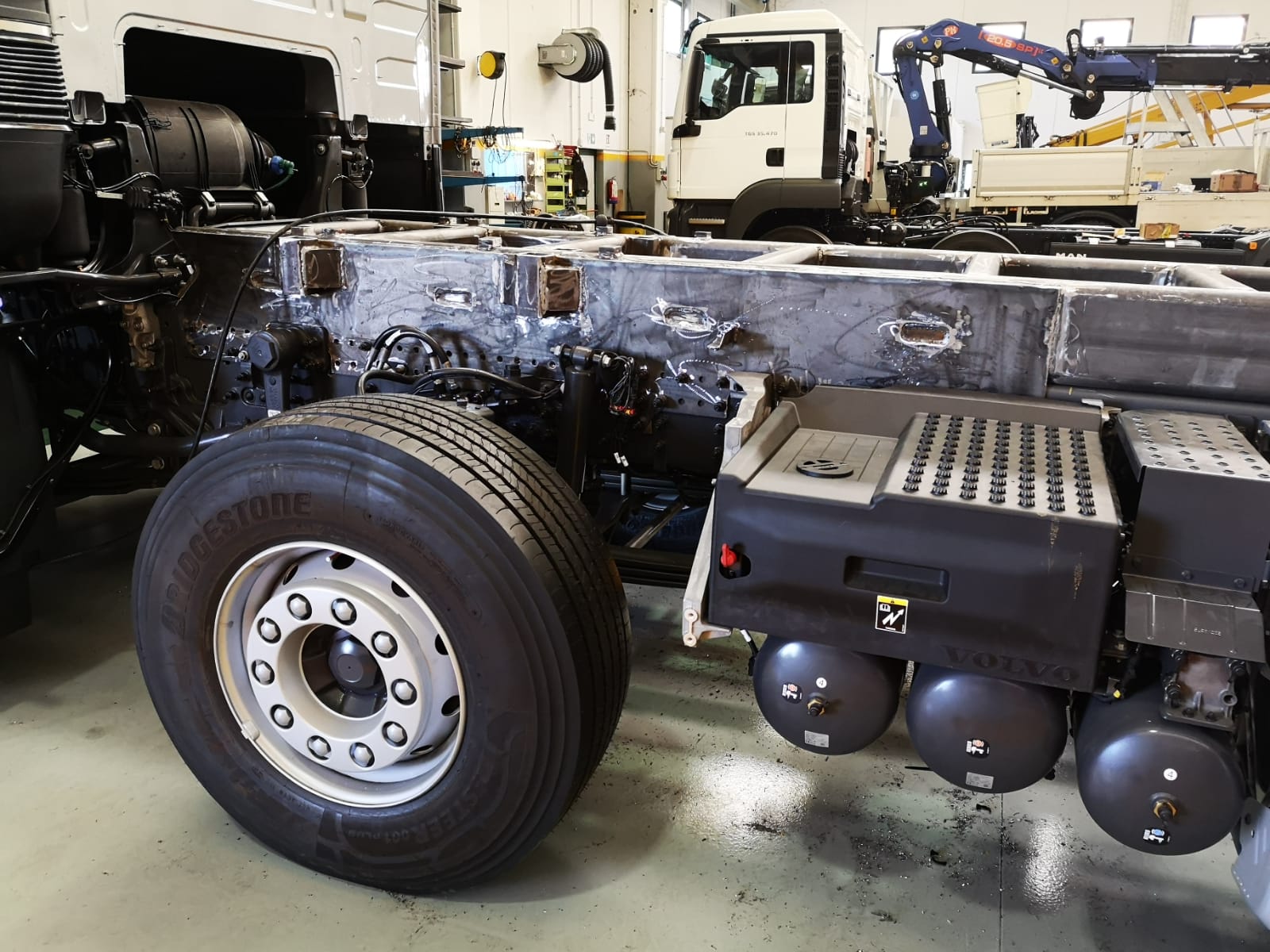 gru pm su veicolo volvo