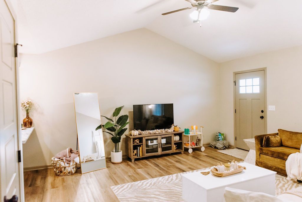 Cedar Ridge - Image 9