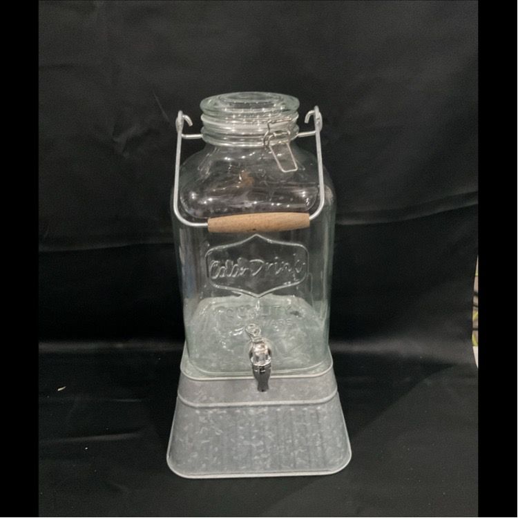 2 gallon Beverage Jug with Stand