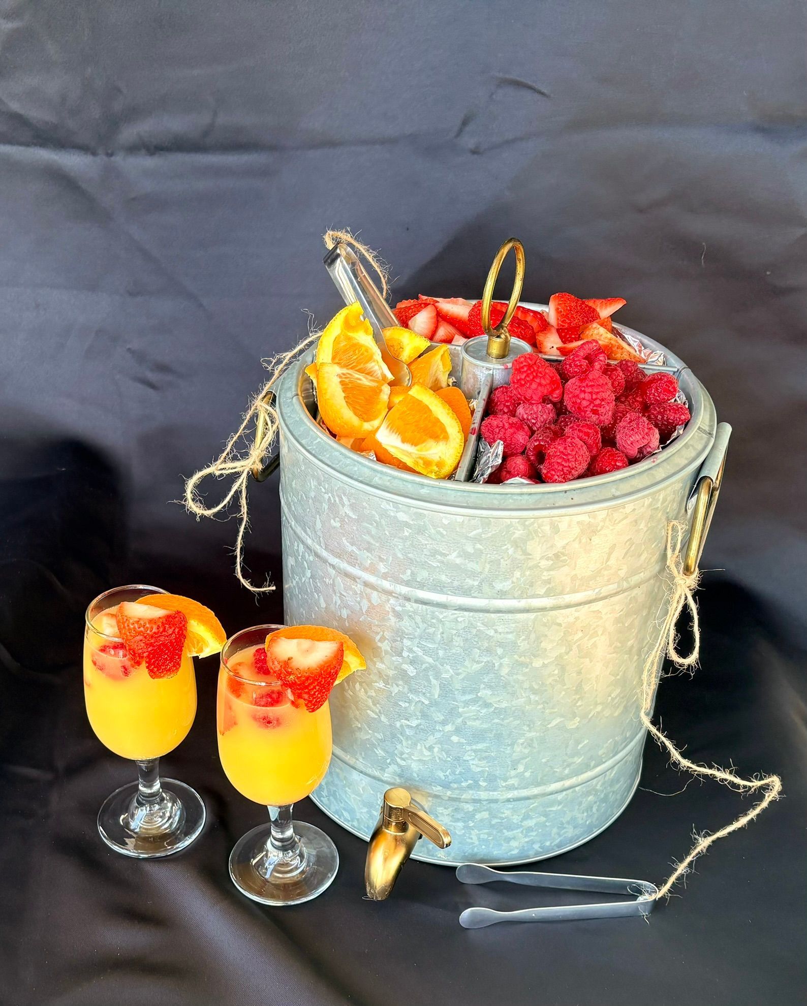Drink Dispenser / Mimosa