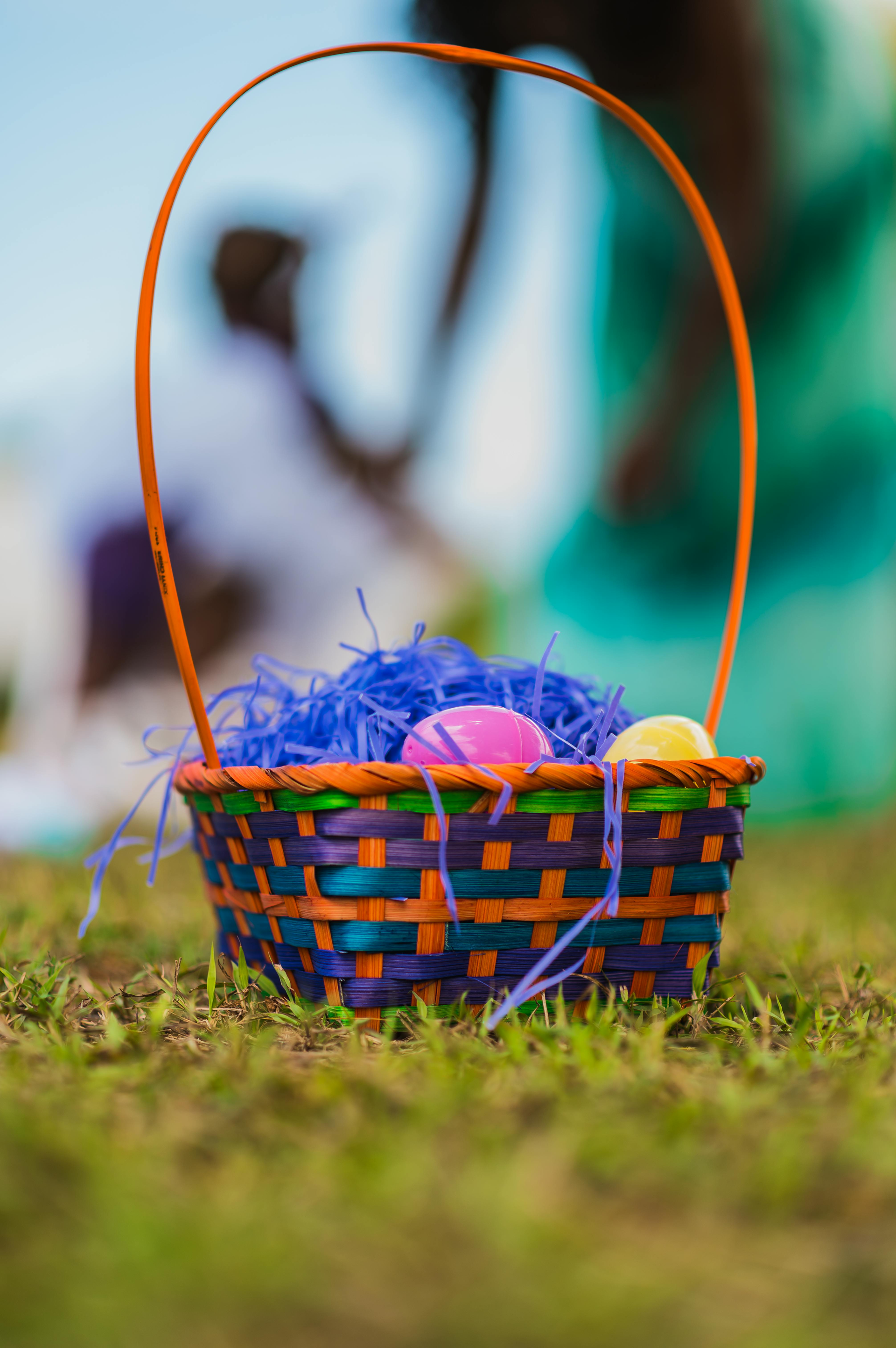 Church Pavilion easter egg hunt, food and games