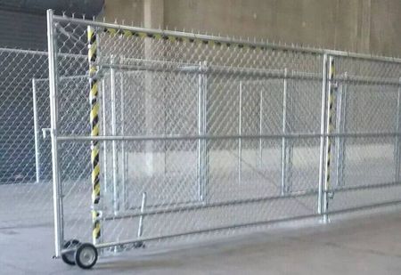 chain link fence with wheels - chain link fence contractor