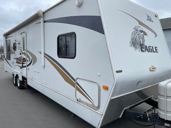 Travel Trailer Vehicle — Coventry, RI — Yonko's Buys RV's