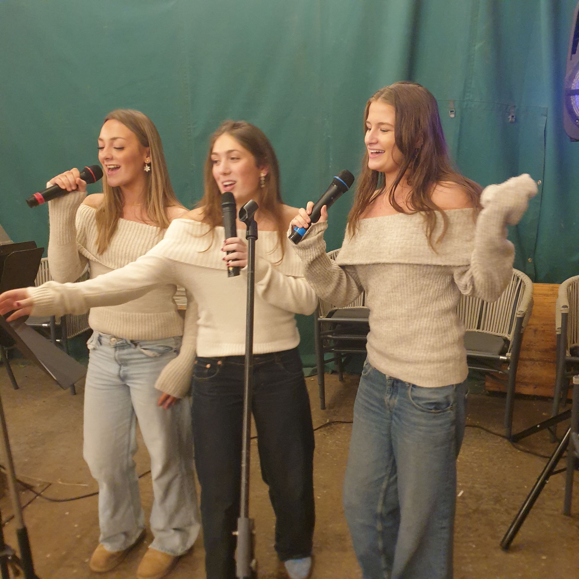 Guildford High School singers Sofia, Emilia and Maeve