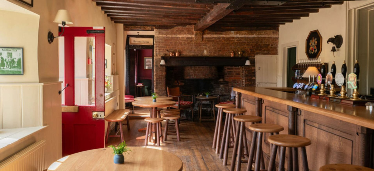 Merry Harriers Pub Hambledon