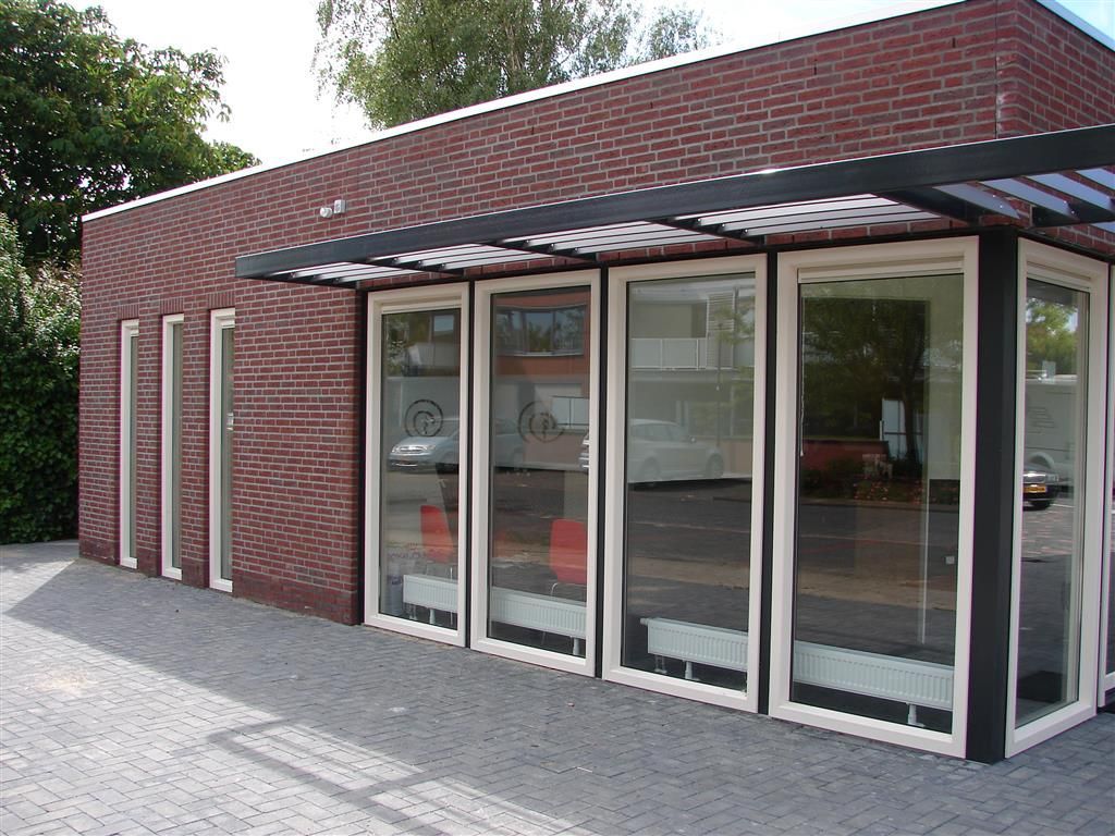 Nieuwbouw Dierenartsenpraktijk De Wurft in Sommelsdijk