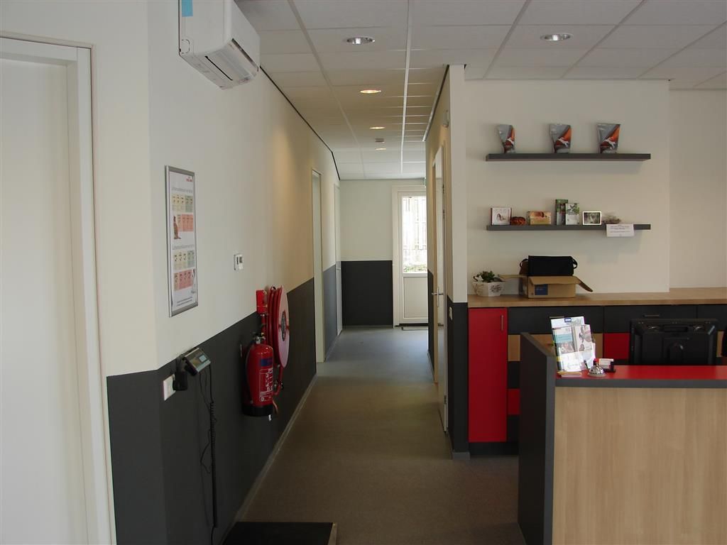 Nieuwbouw Dierenartsenpraktijk De Wurft in Sommelsdijk