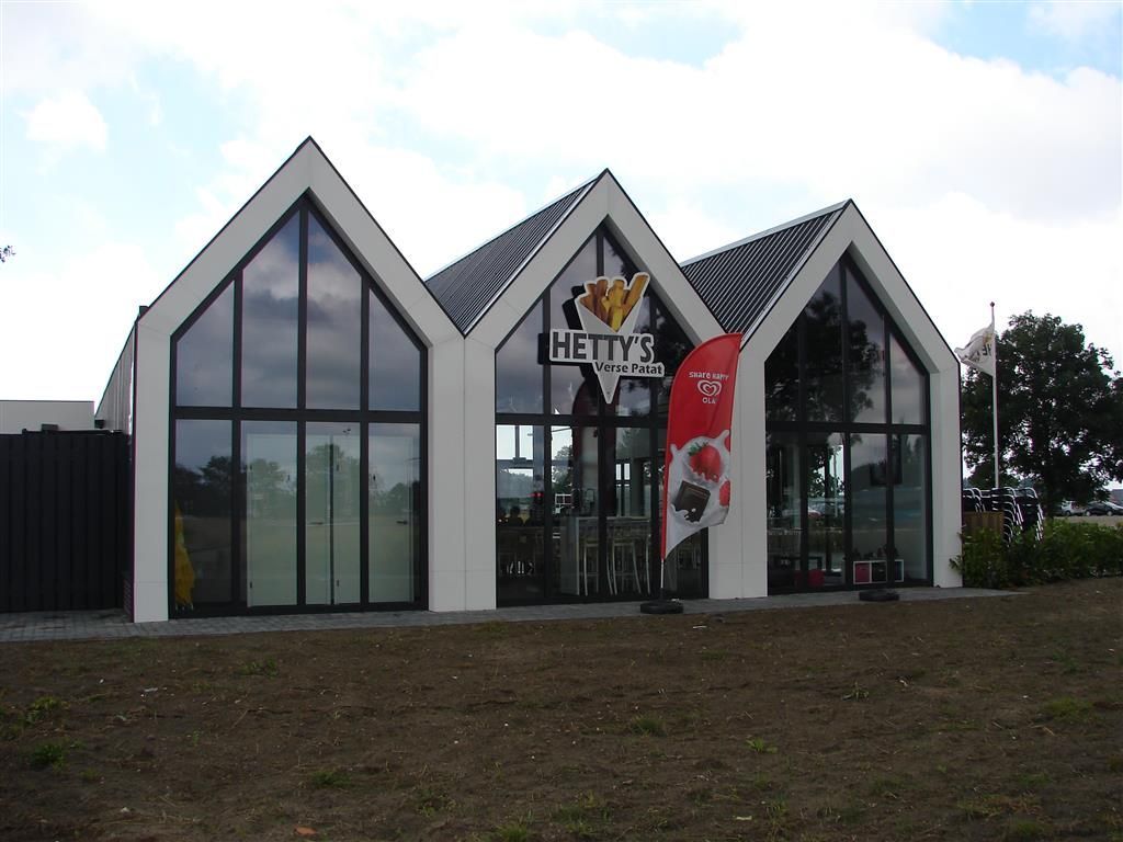 Nieuwbouw restaurant Hetty's patat Ooltgensplaat