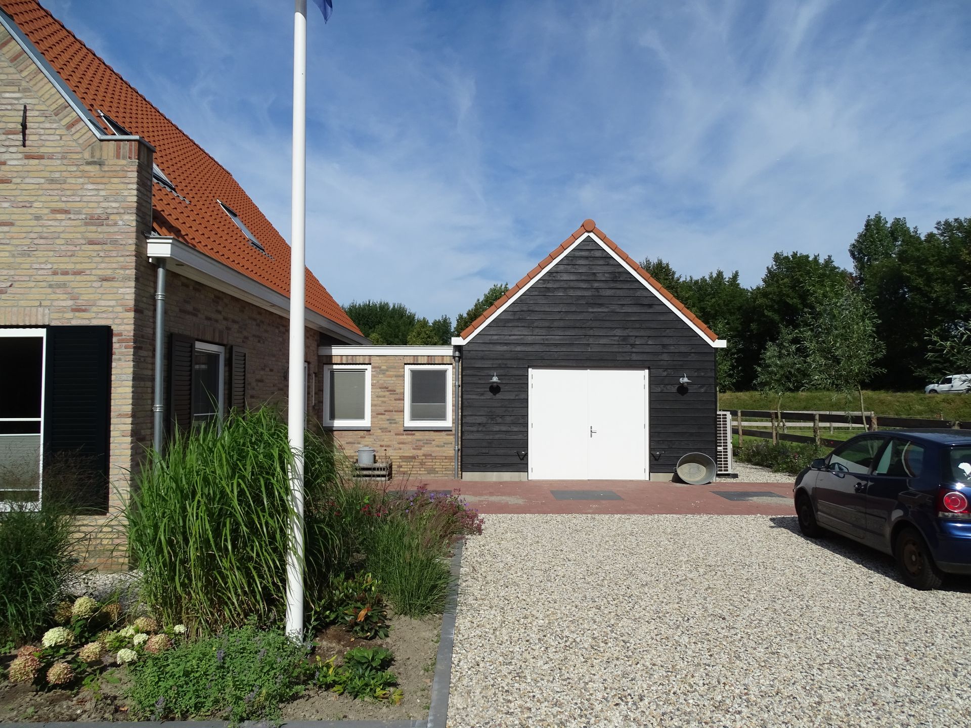 Nieuwbouw woning in Sommelsdijk met een landelijk karakter 