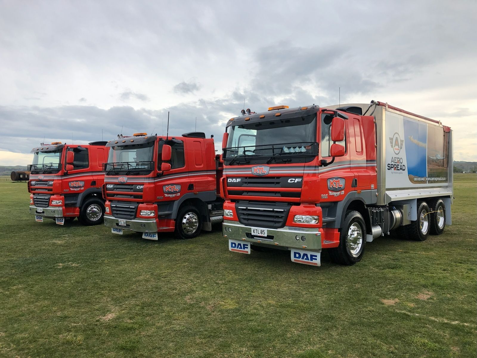 6 wheeler truck hire