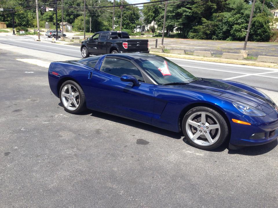 KS automotive blue corvette