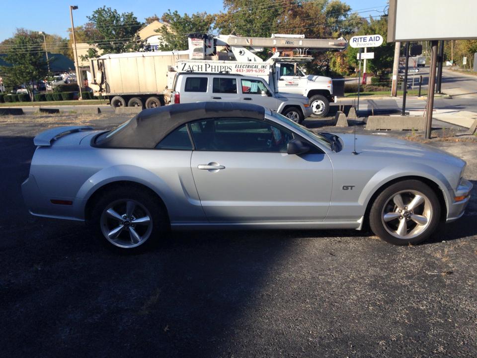 KS automotive silver mustang