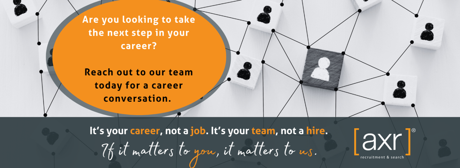 Advertisement for career consultation, with an orange oval of text and connected abstract people icons.