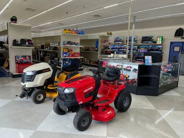 Pawn shops that sell lawn online mowers