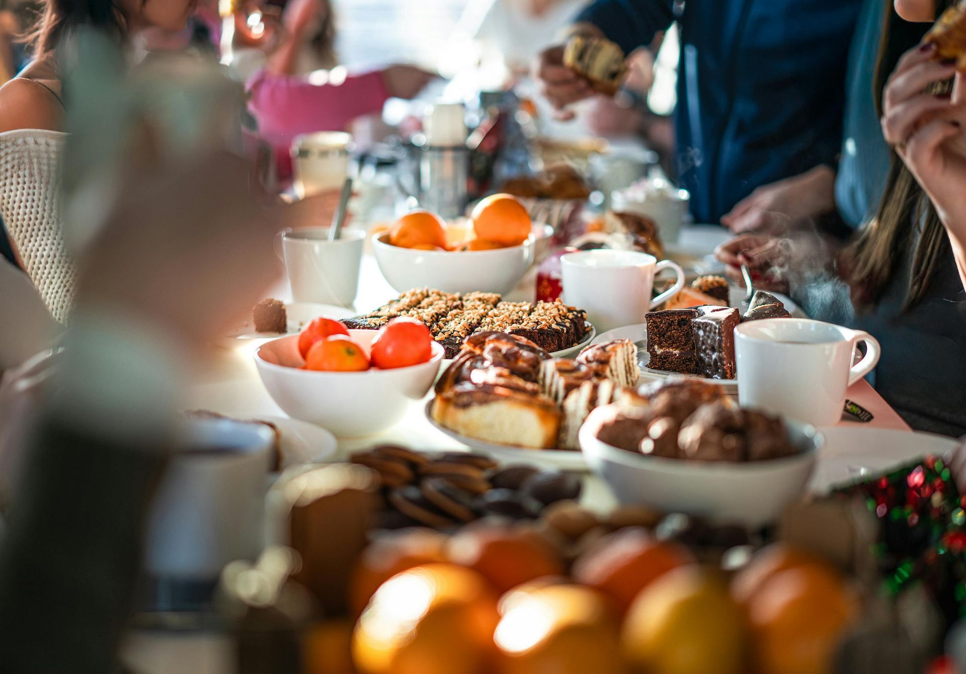 How to Deal with Vegan Social Pressure at Family Dinners - Busy Vegan Life