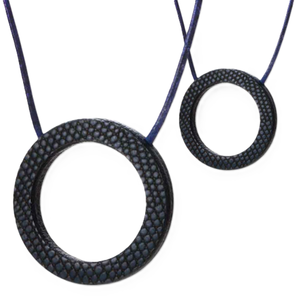 SPEKLACE by Le Kevin Luxury Eyewear Holder in All Navy.