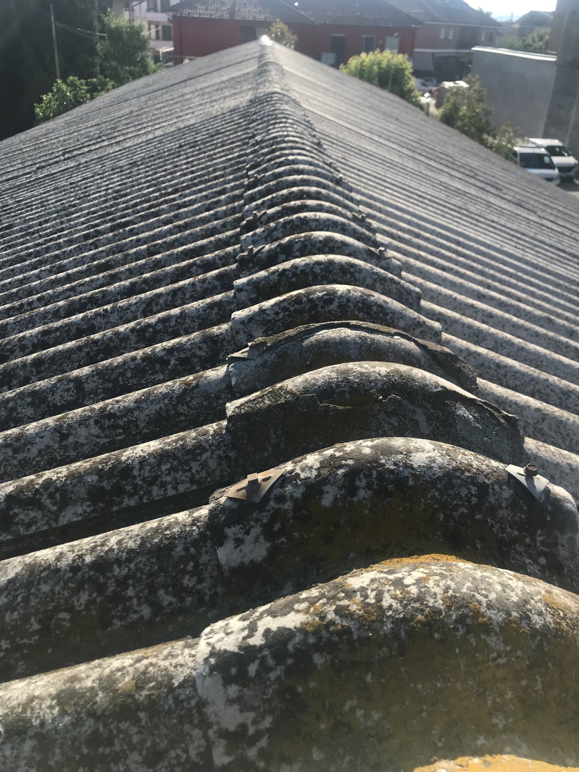 operazione di bonifica amianto