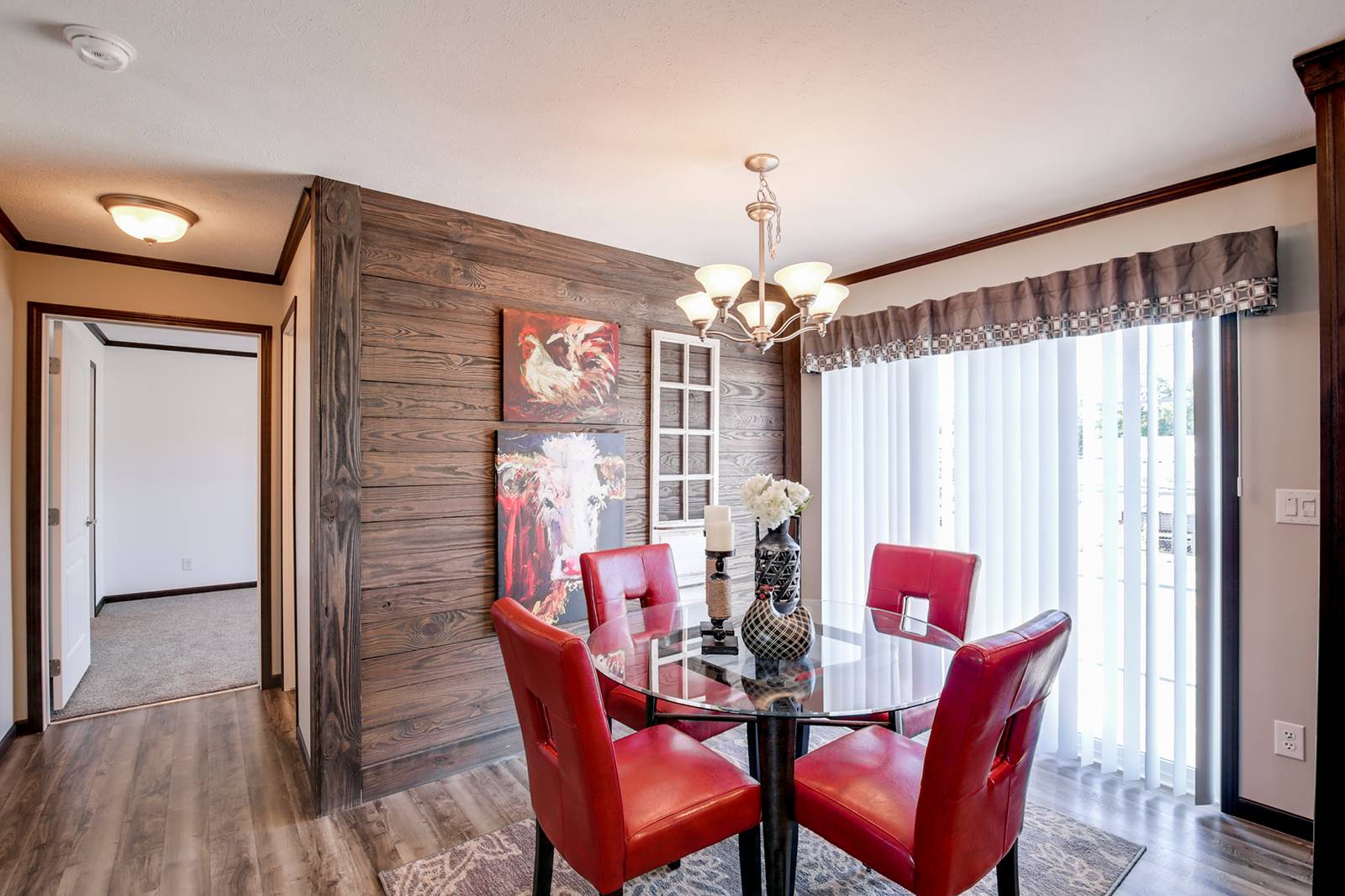 Bean's Homes Dining Room Interior Options in Lyndonville, VT