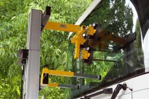 Cambio del cristallo su pullman