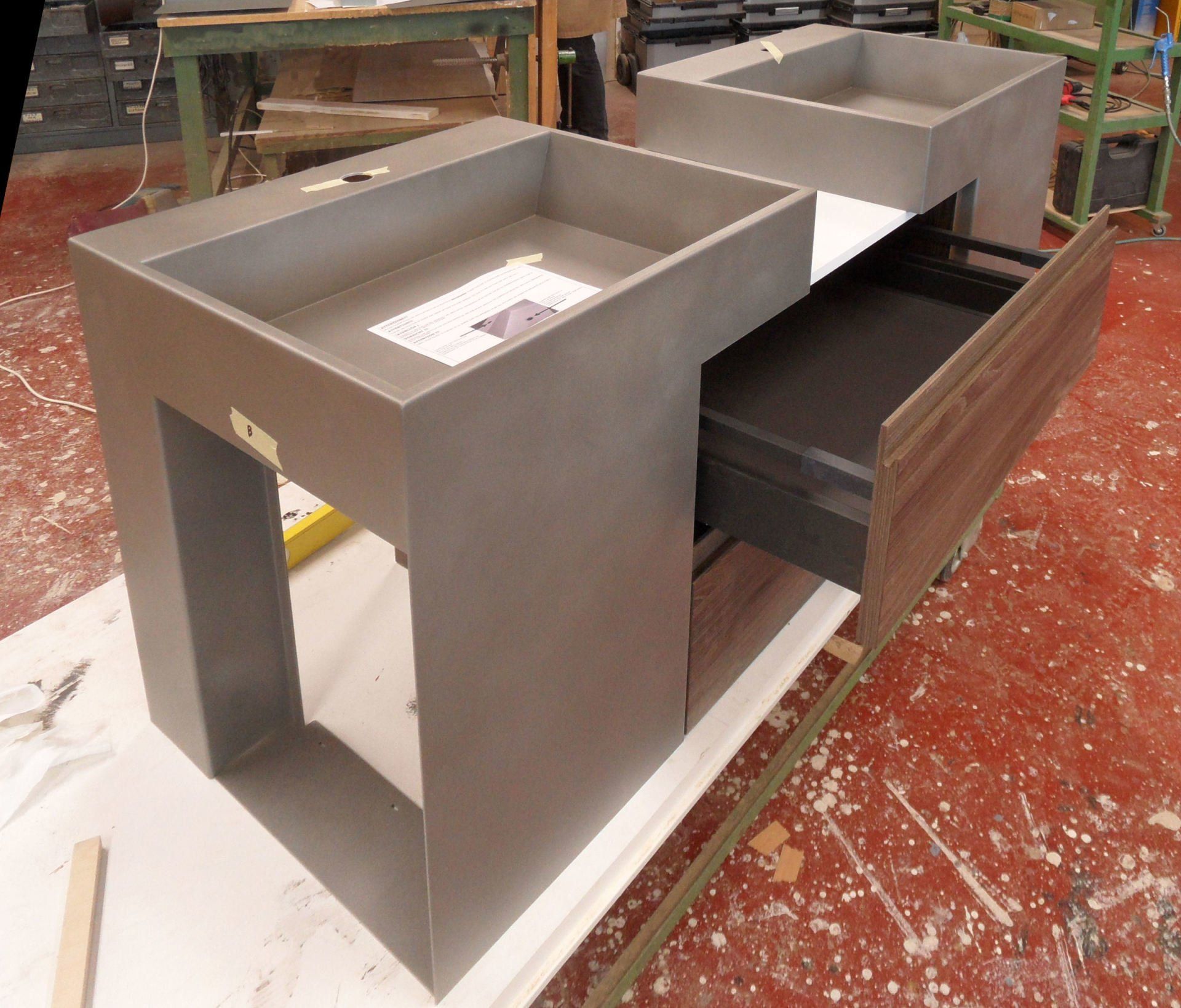 Lavabo in ferro peltro