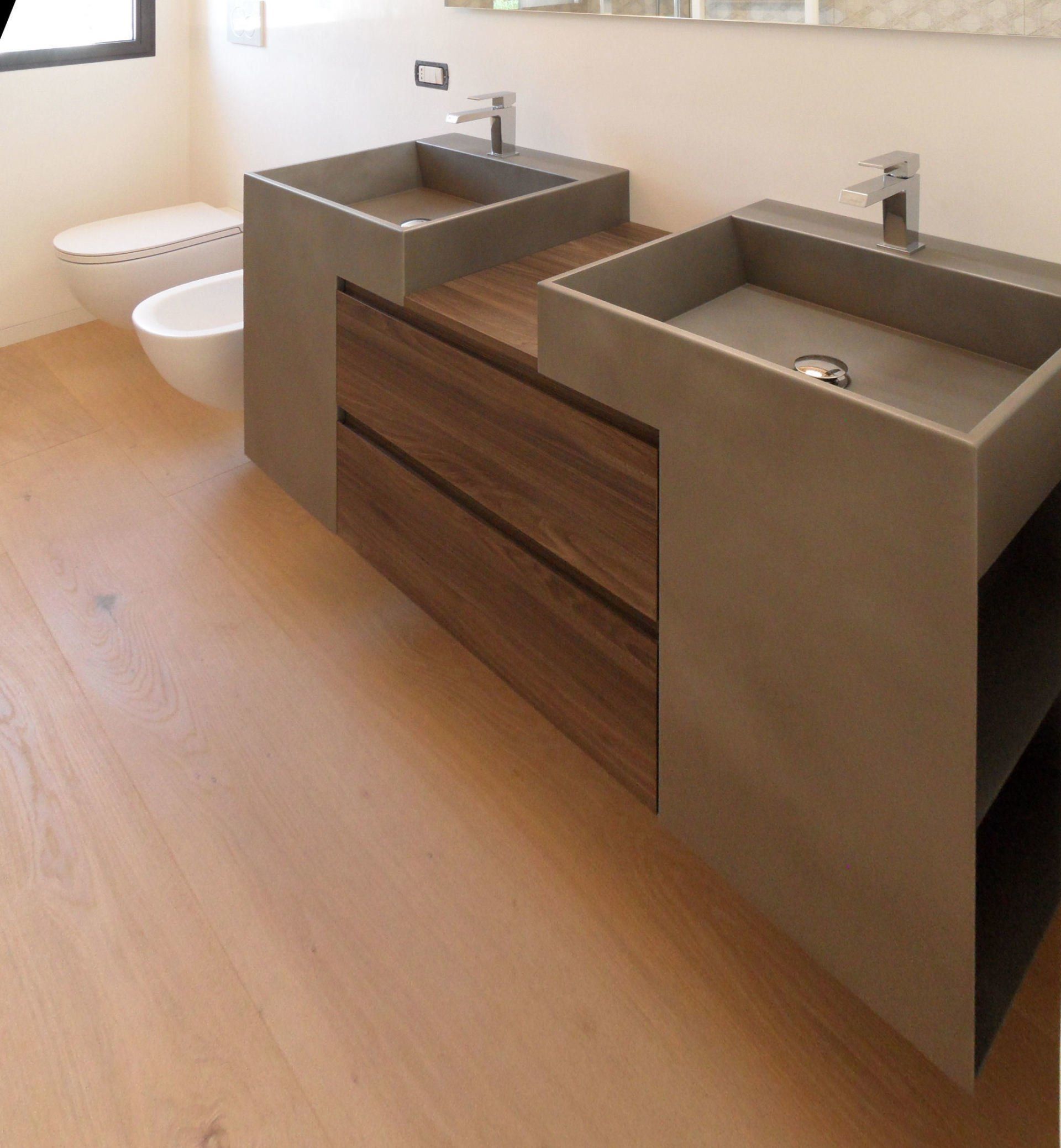 Lavabo in ferro peltro