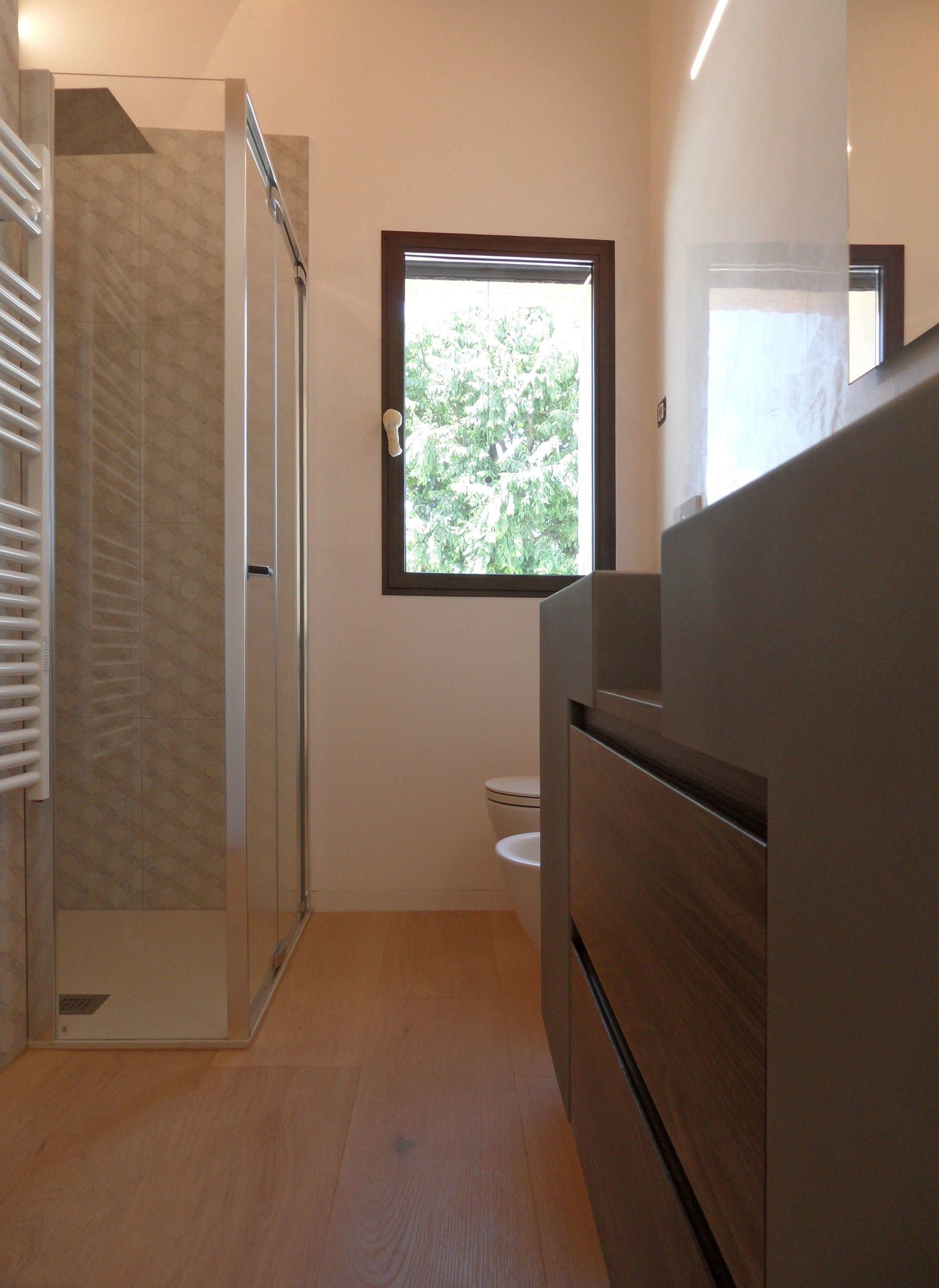 Lavabo in ferro peltro