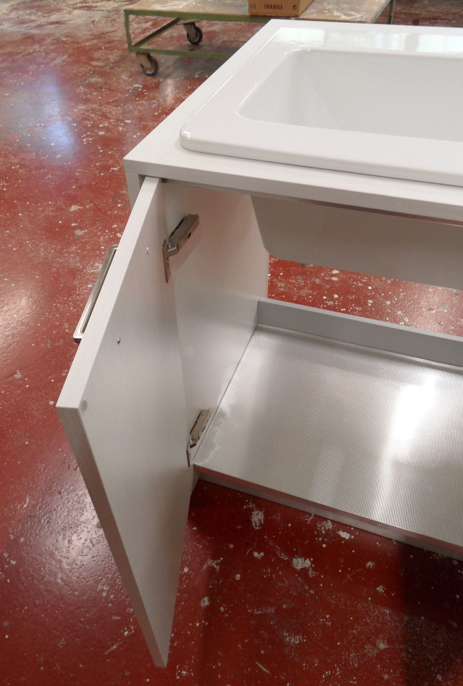 Mobilie lavanderia in costruzione styl art