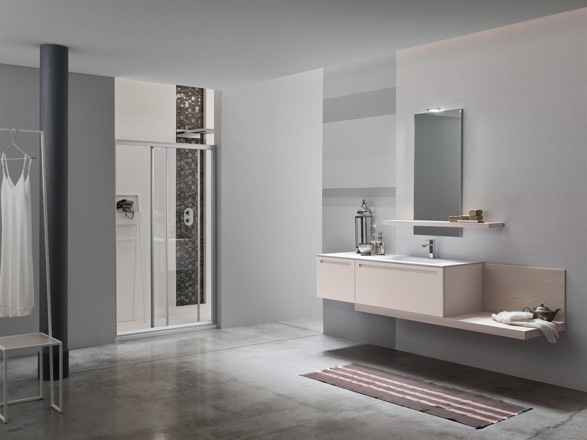 composizione bagno laccato maniglia incassata 05.