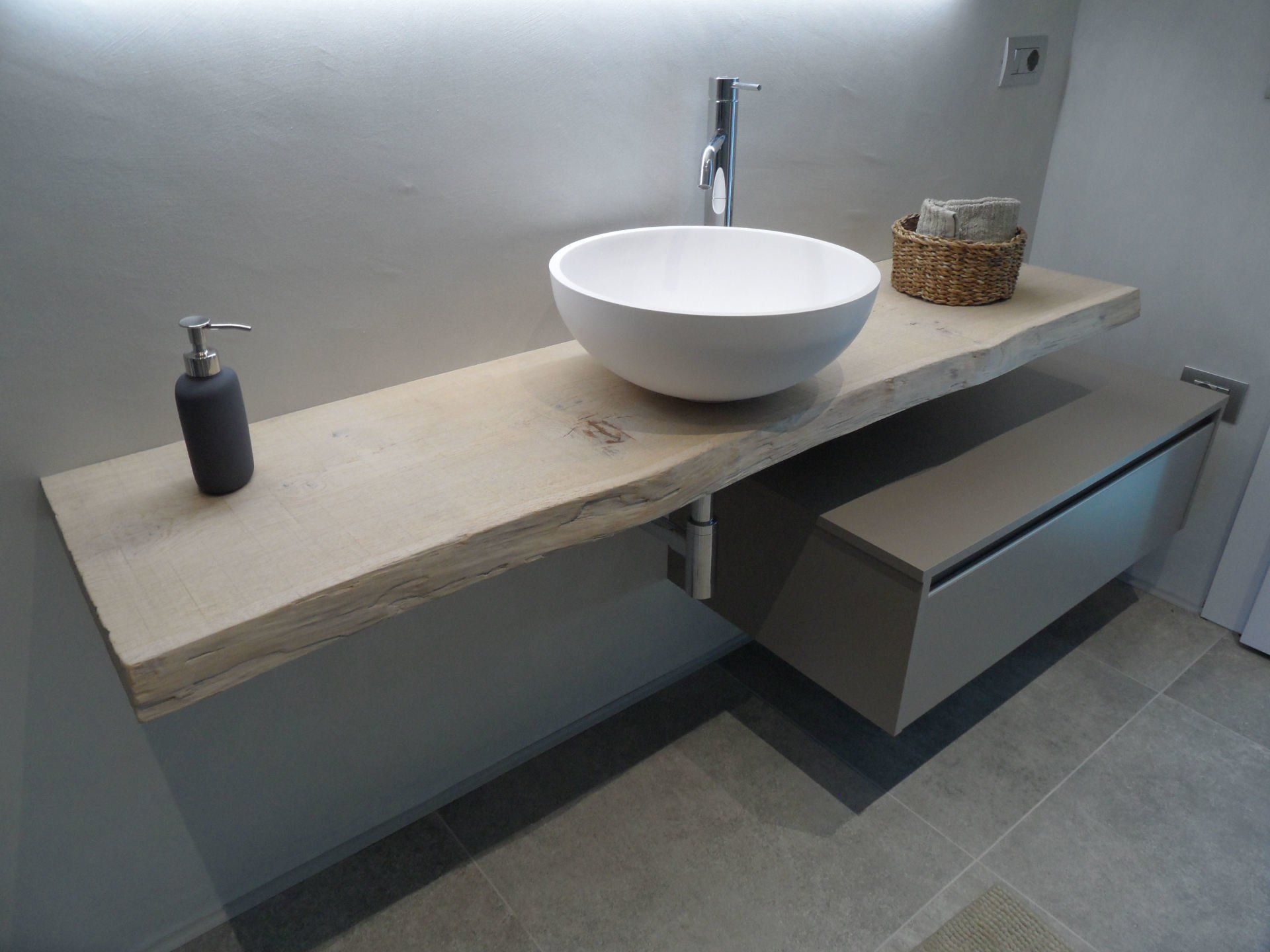 Mobile Bagno con tavolato corteccia in legno di Rovere ( Quercia )